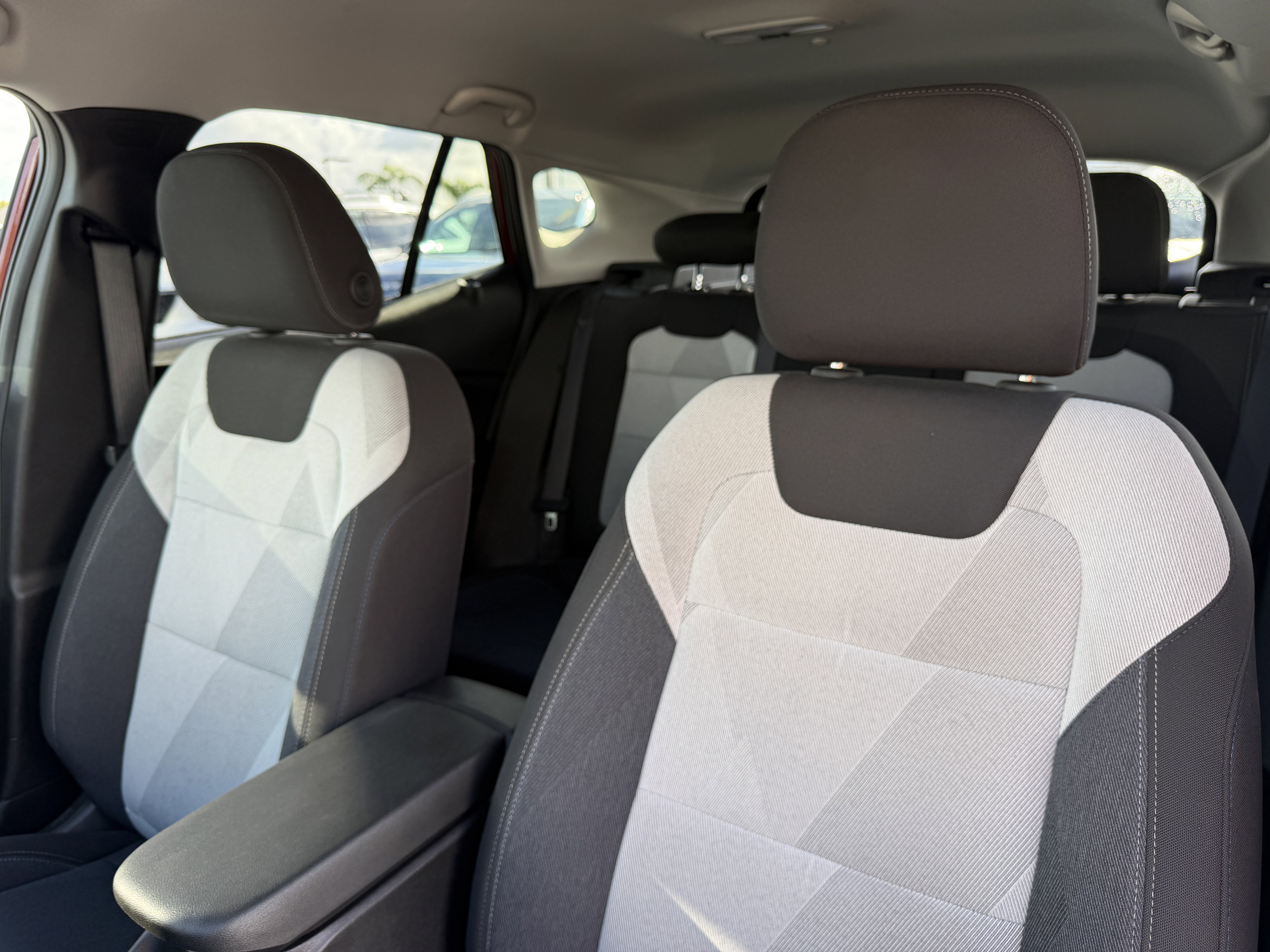 Used 2024 Chevrolet Trax LS image 16