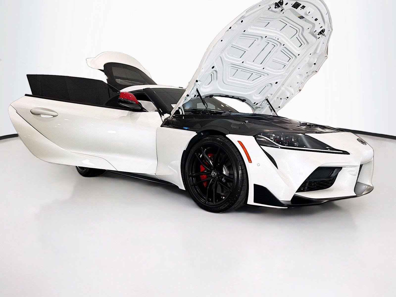 Used 2020 Toyota Supra Launch Edition w/ Driver Assist Package RWD image 36