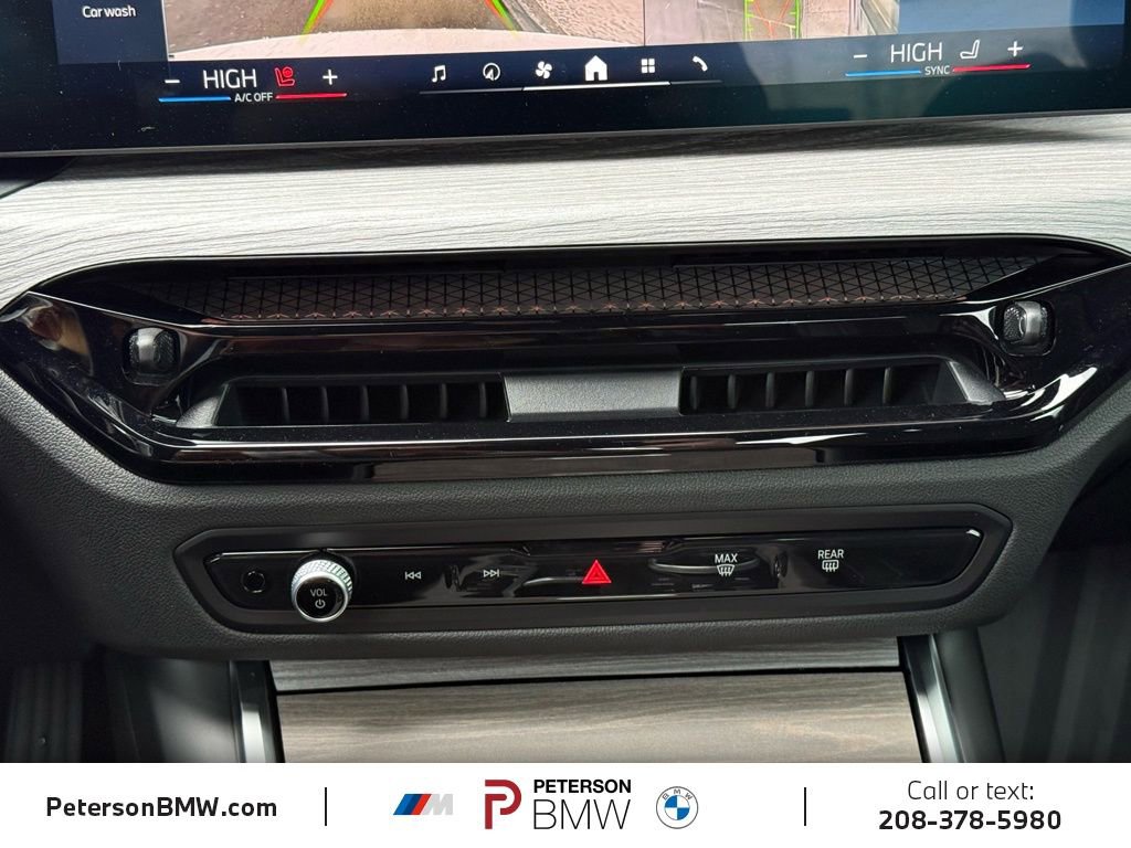 New 2026 BMW 330i xDrive Sedan w/ Premium Package image 26