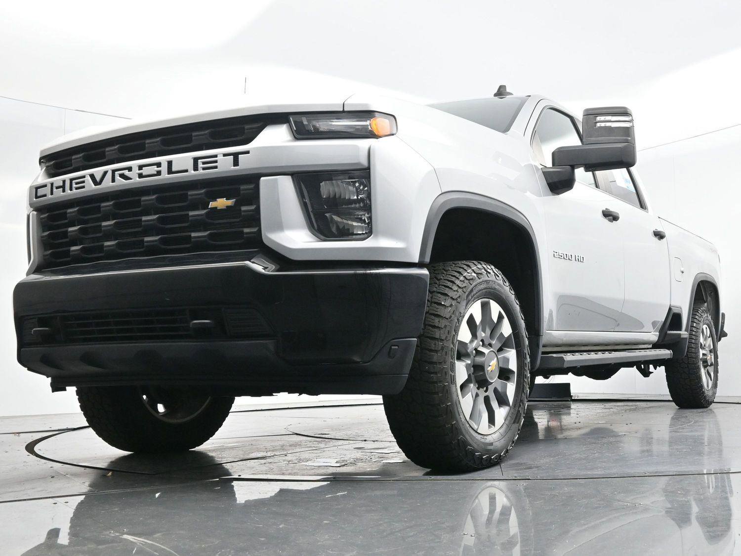 Used 2022 Chevrolet Silverado 2500 Custom w/ Custom Value Package image 46