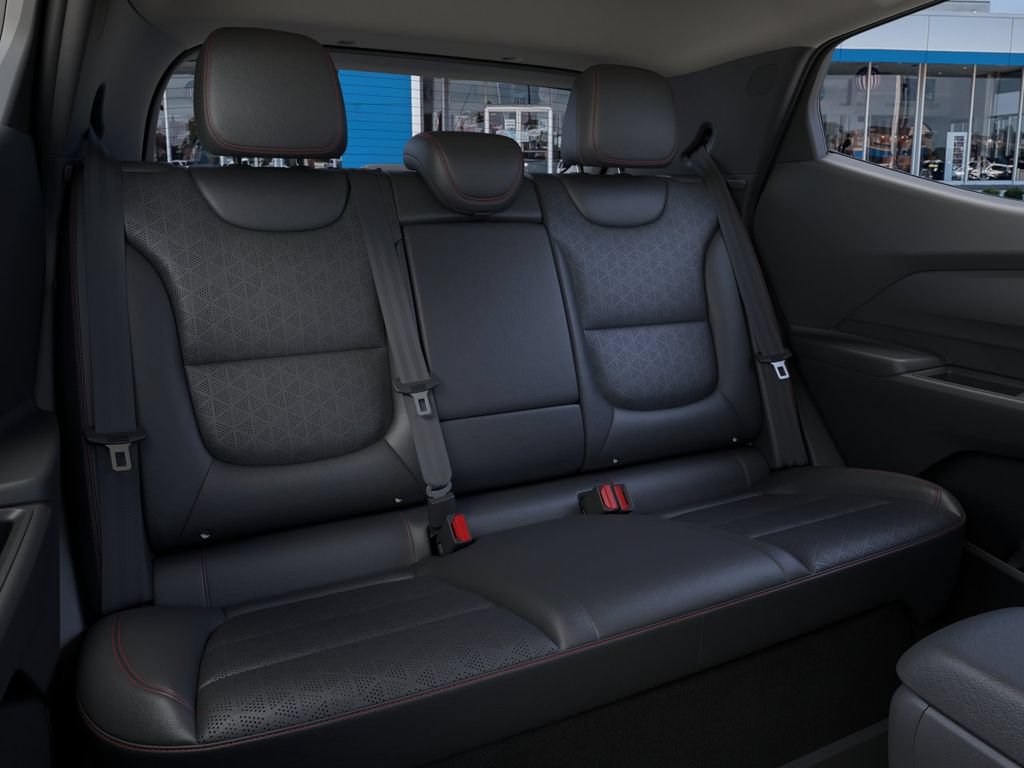 New 2027 Chevrolet Bolt RS w/ Technology Package FWD image 17