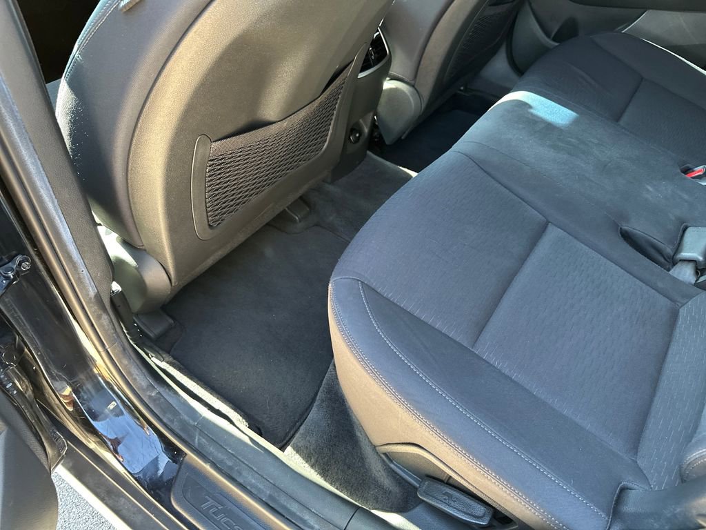 Used 2021 Hyundai Tucson Sport w/ Cargo Package FWD image 32