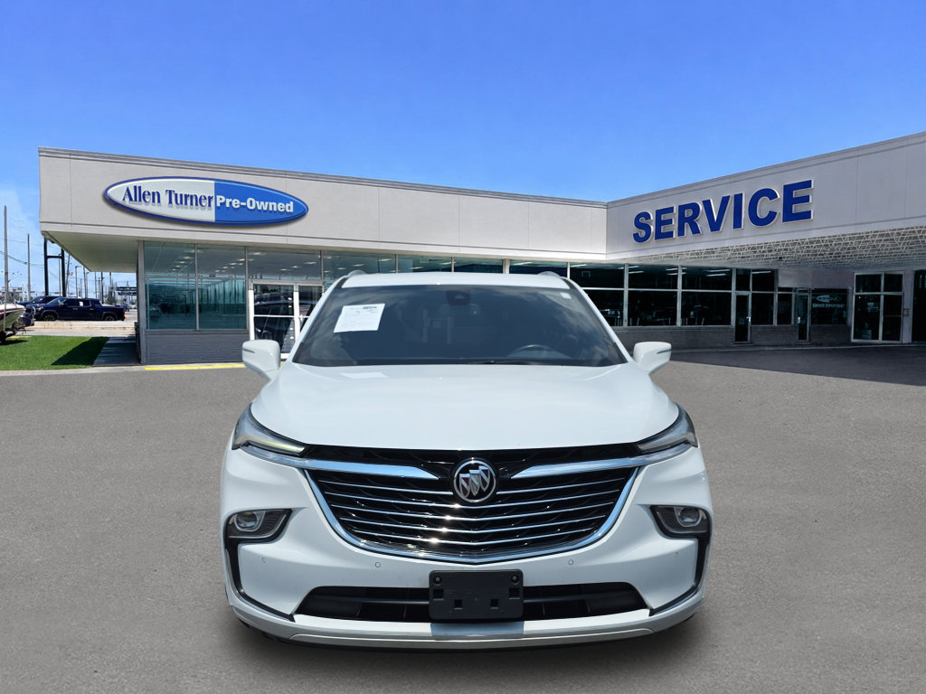 Used 2023 Buick Enclave Essence FWD image 3