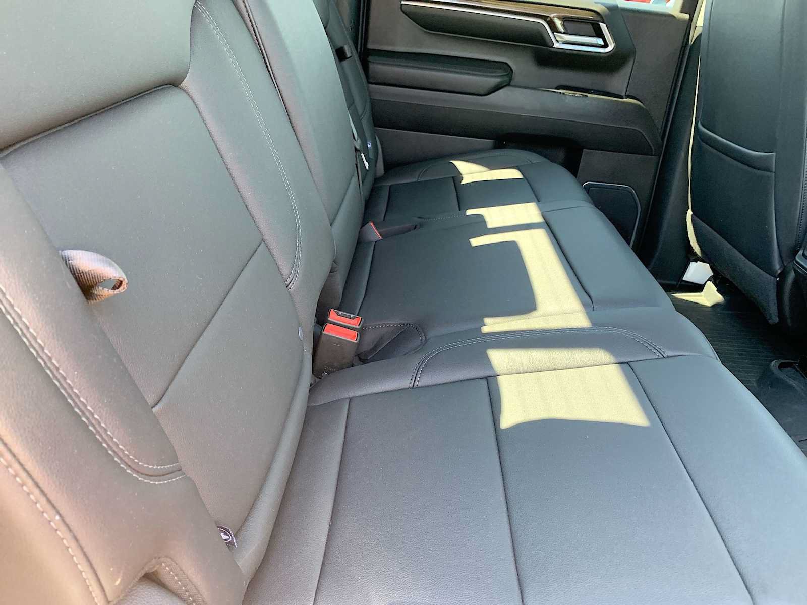 Certified 2024 Chevrolet Silverado 1500 LT Trail Boss w/ Convenience Package II AWD/4WD image 26