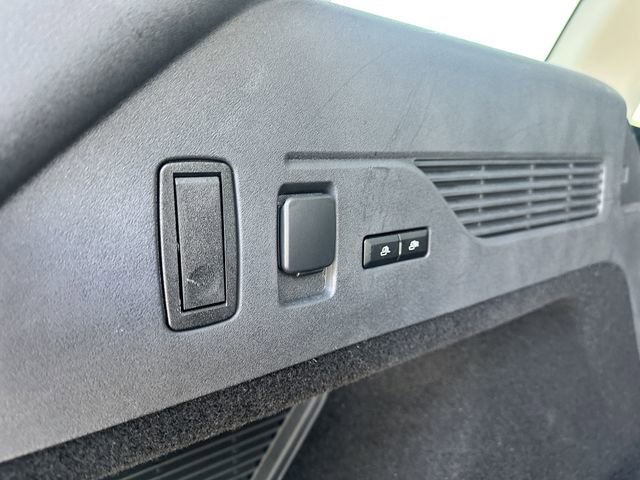 Used 2024 Lincoln Nautilus Premier w/ Equipment Group 102A image 43