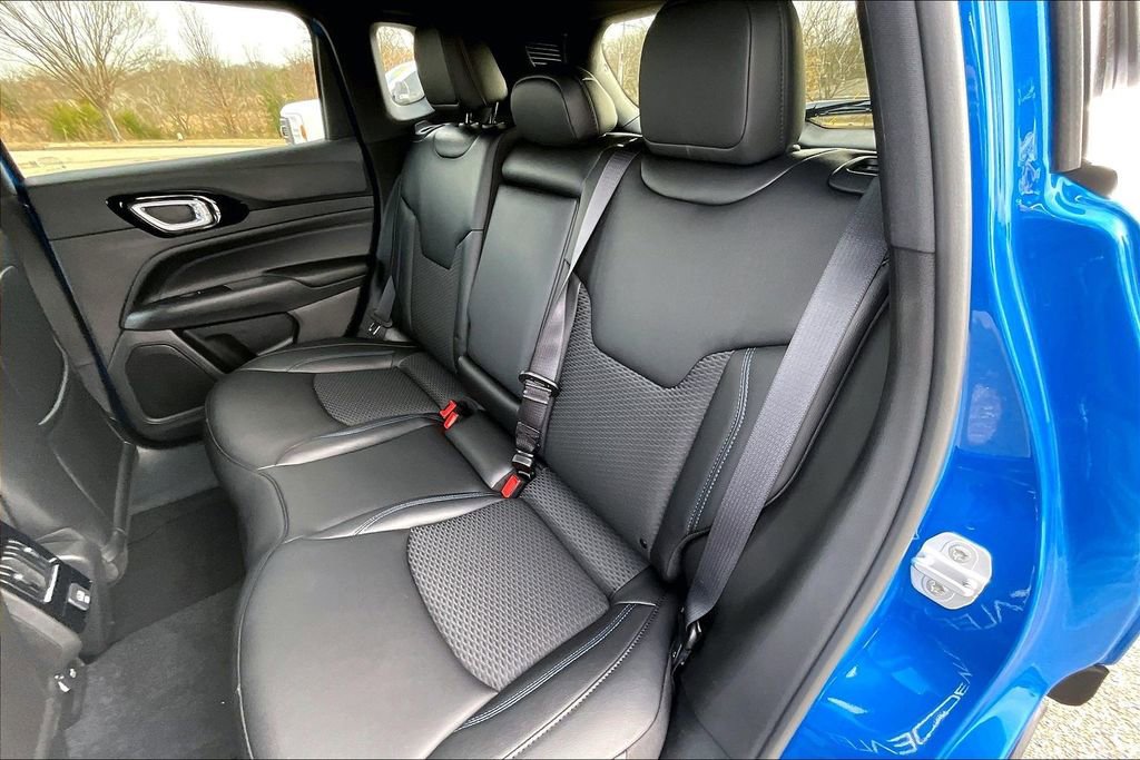 New 2026 Jeep Compass Latitude image 10
