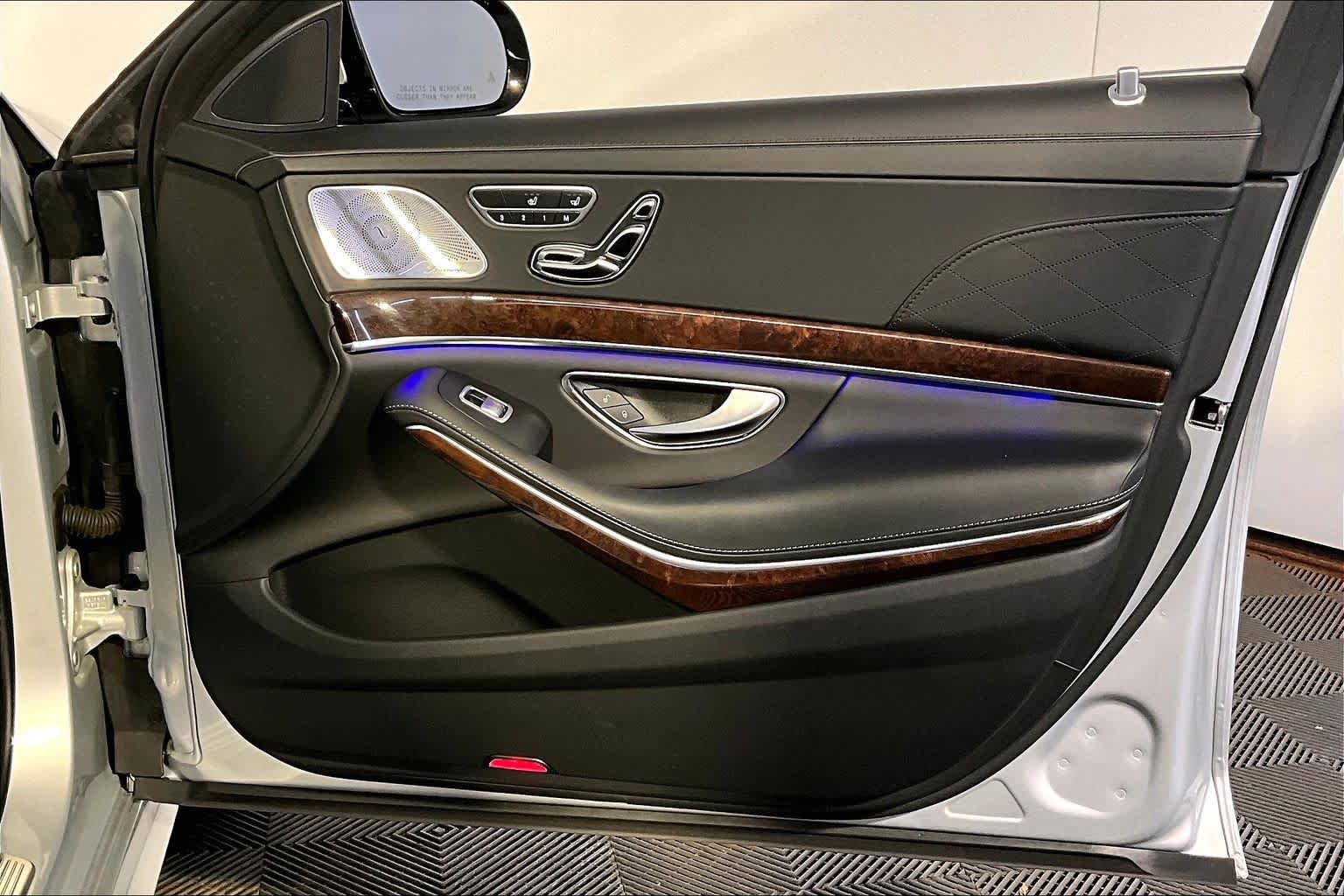 Certified 2019 Mercedes-Benz S 560 4MATIC Sedan image 23