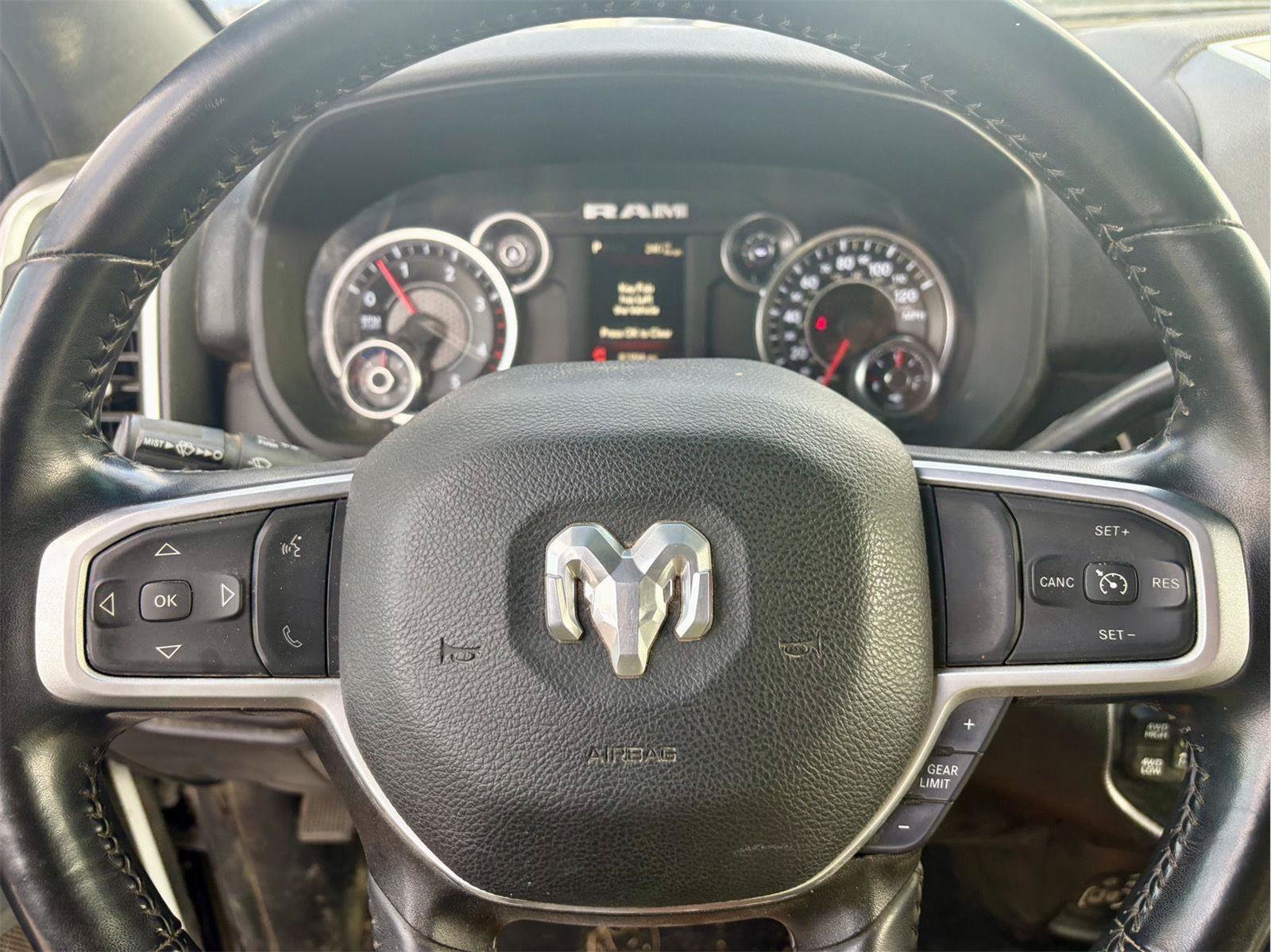 Used 2024 RAM 2500 Big Horn AWD/4WD image 17