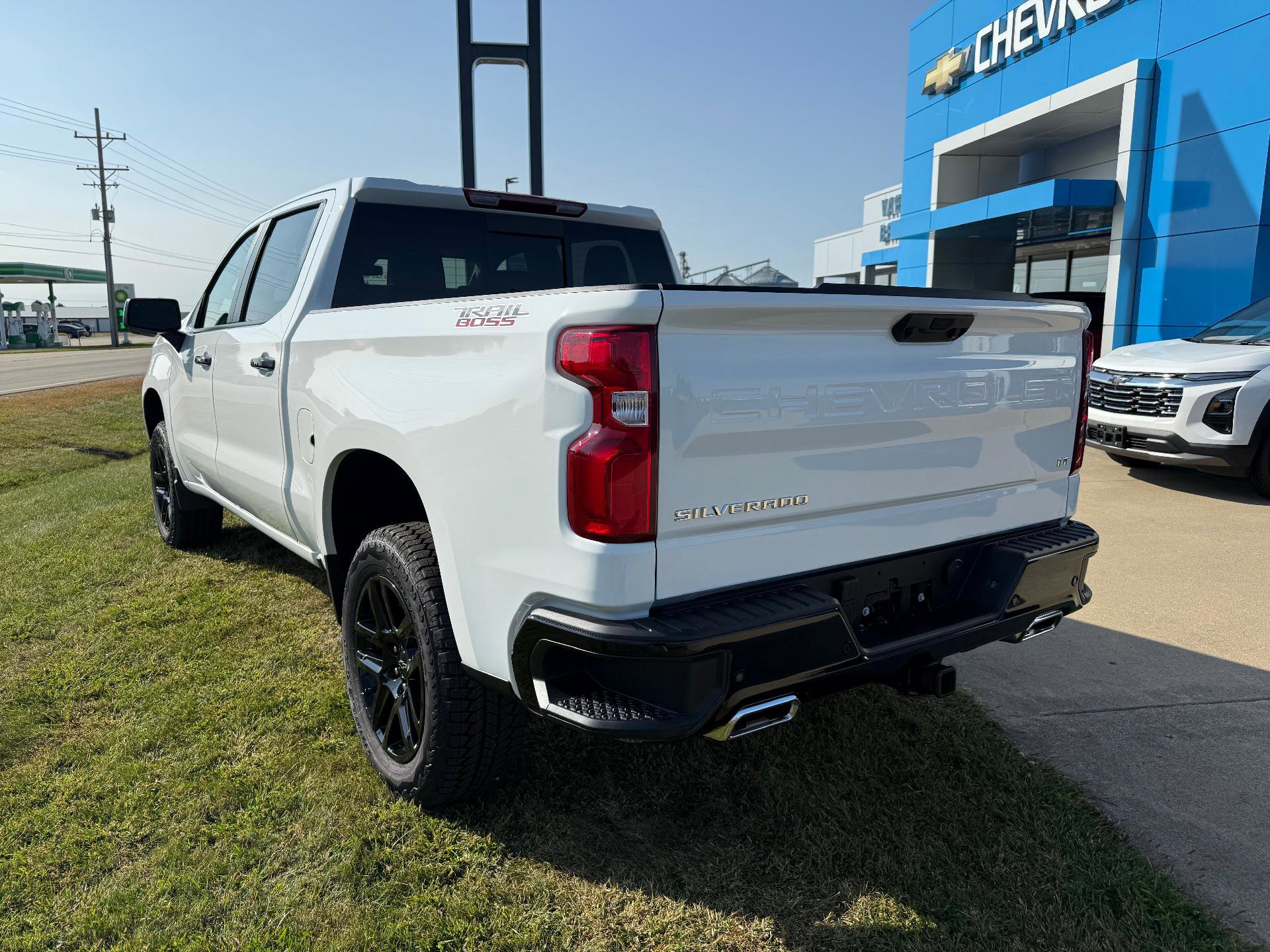 New 2026 Chevrolet Silverado 1500 LT Trail Boss w/ Safety Package image 5