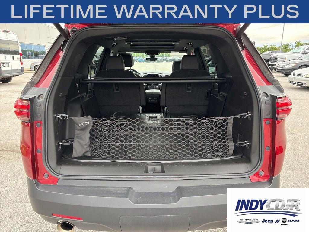 Used 2023 Chevrolet Traverse RS w/ LPO, Floor Liner Package AWD/4WD image 11
