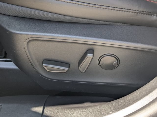 Used 2025 Ford Escape ST-Line AWD/4WD image 20