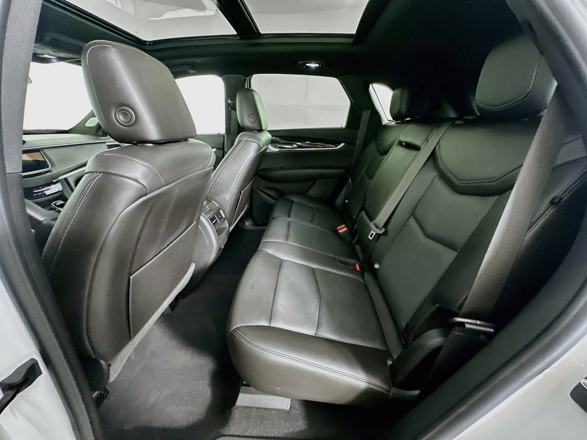 Used 2022 Cadillac XT5 Premium Luxury FWD image 28