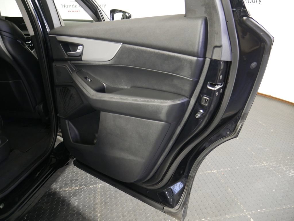 Used 2025 Acura MDX SH-AWD image 8