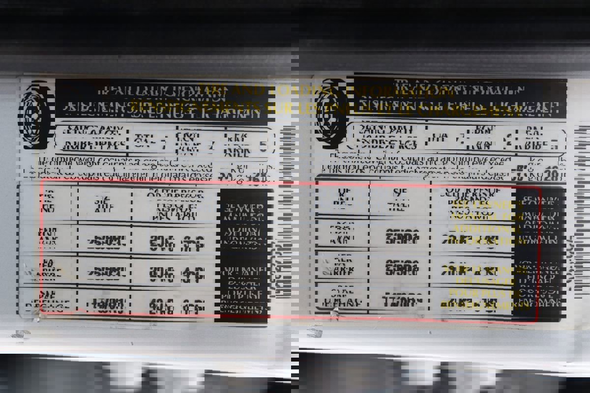 Used 2016 Land Rover LR4 HSE LUX image 60