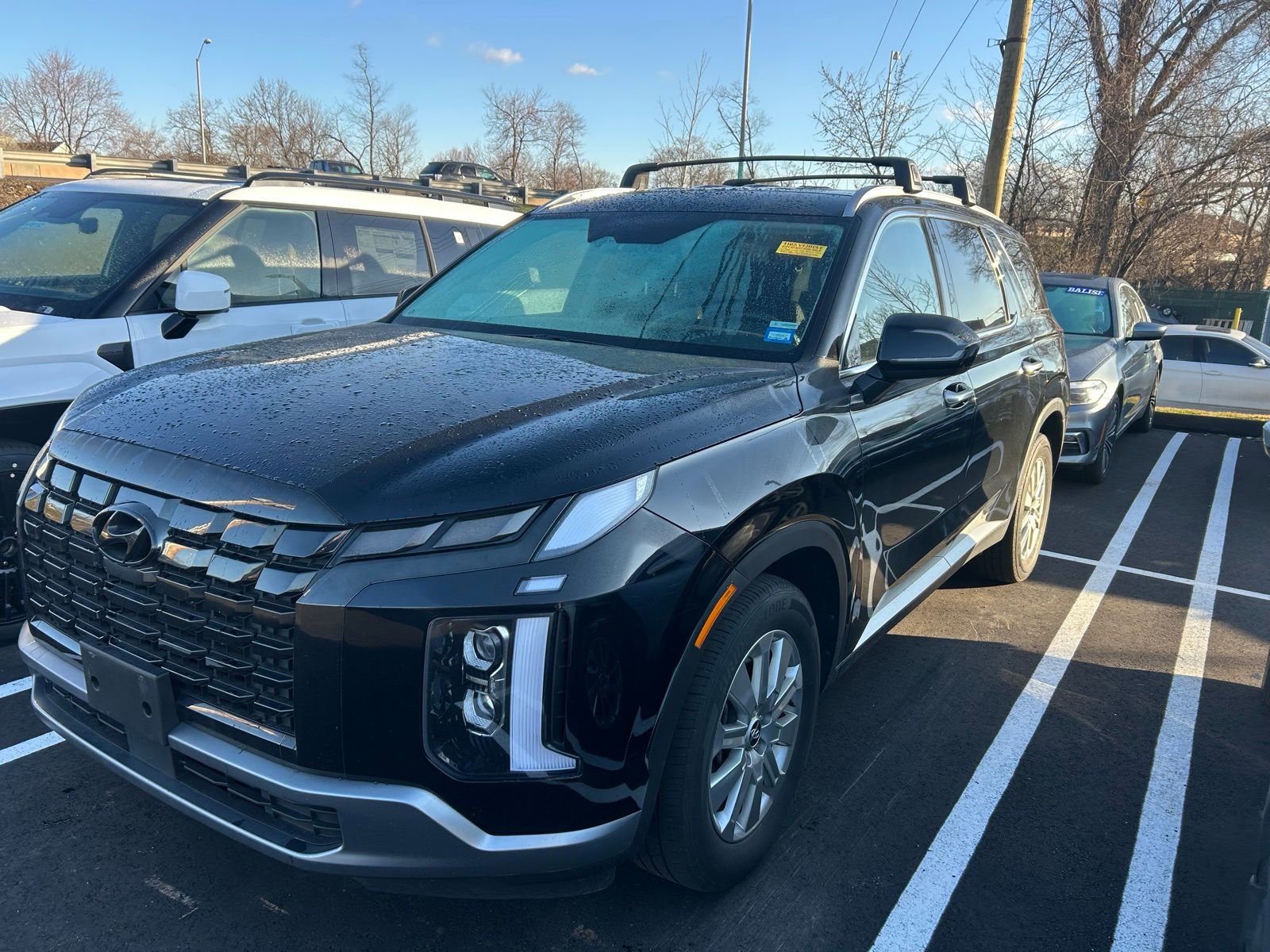 Used 2023 Hyundai Palisade SEL image 3