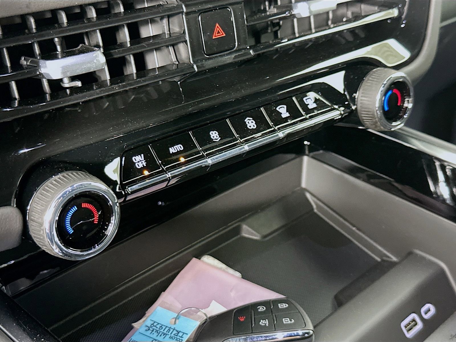 New 2026 Chevrolet Suburban LS image 16