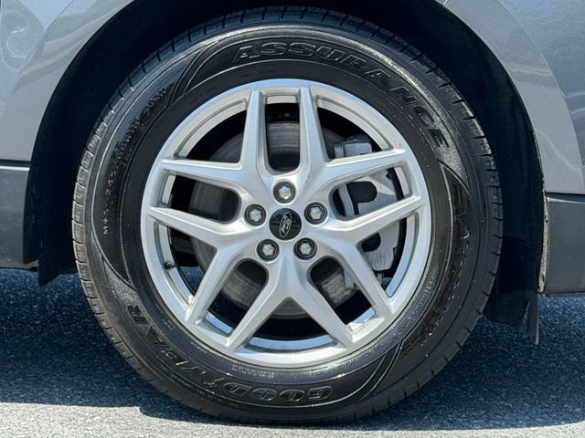 Used 2023 Ford Edge SEL w/ Convenience Package AWD/4WD image 16