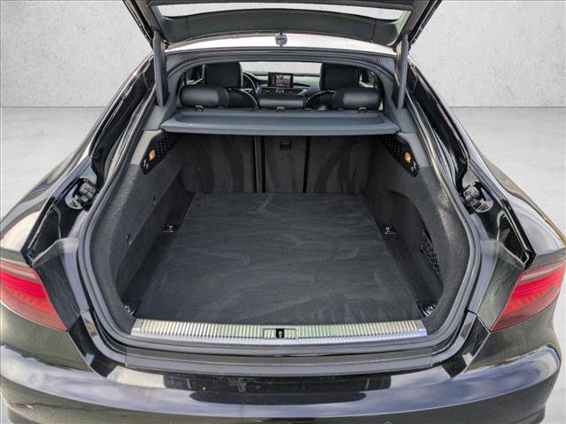 Used 2016 Audi A7 TDI Premium Plus w/ Driver Assistance Package image 6