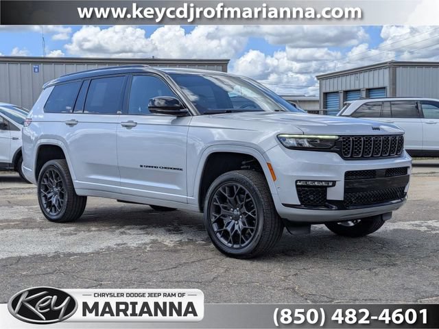Used 2025 Jeep Grand Cherokee L Summit w/ Obsidian Package AWD/4WD image 1