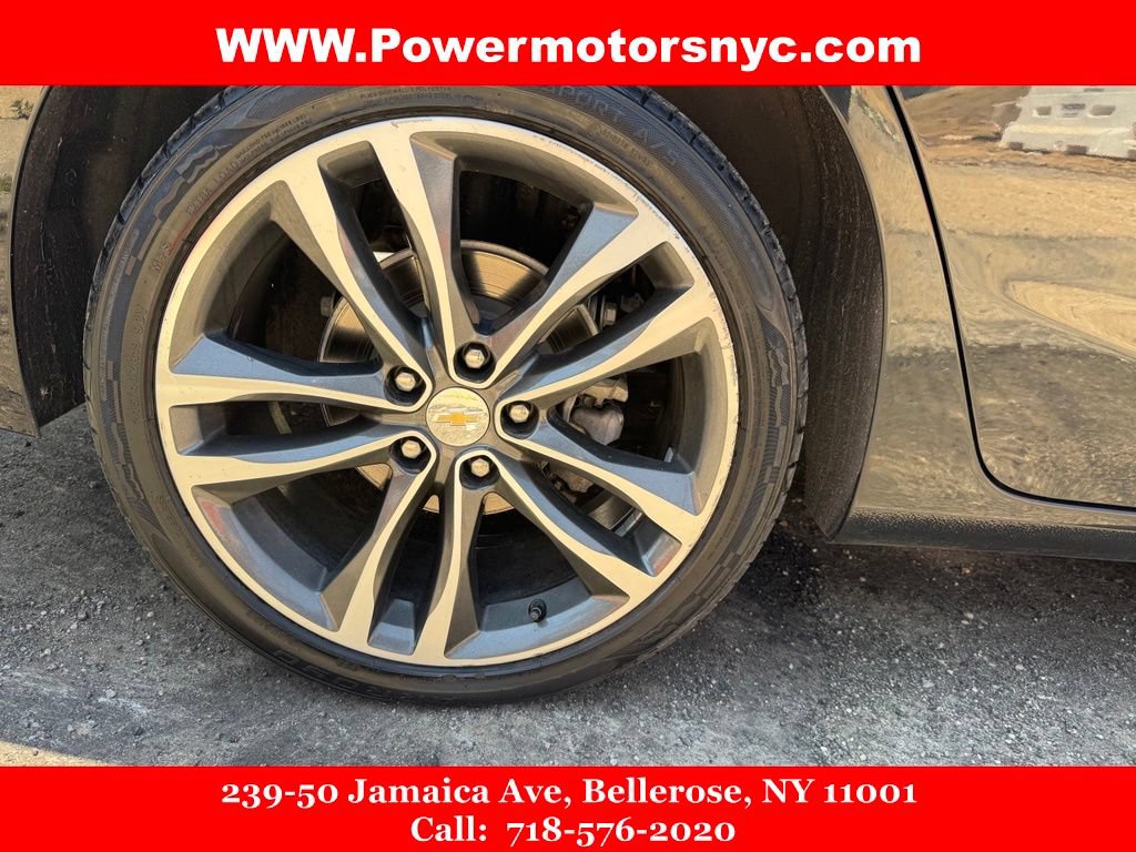 Used 2022 Chevrolet Malibu LT FWD image 12
