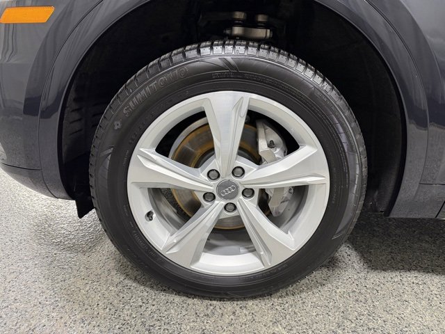 Used 2020 Audi Q5 2.0T Premium w/ Convenience Package image 30