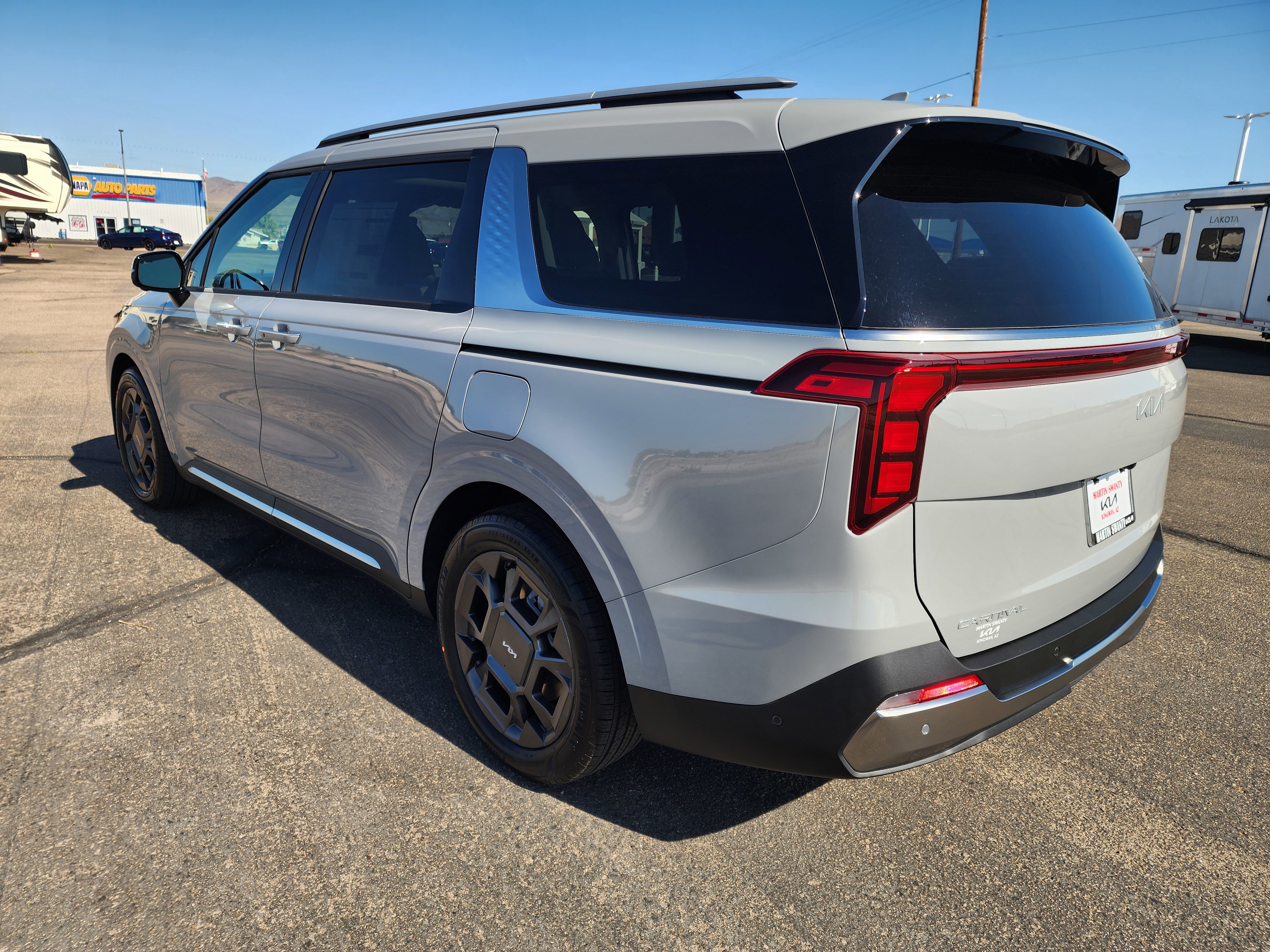 New 2026 Kia Carnival SX image 6
