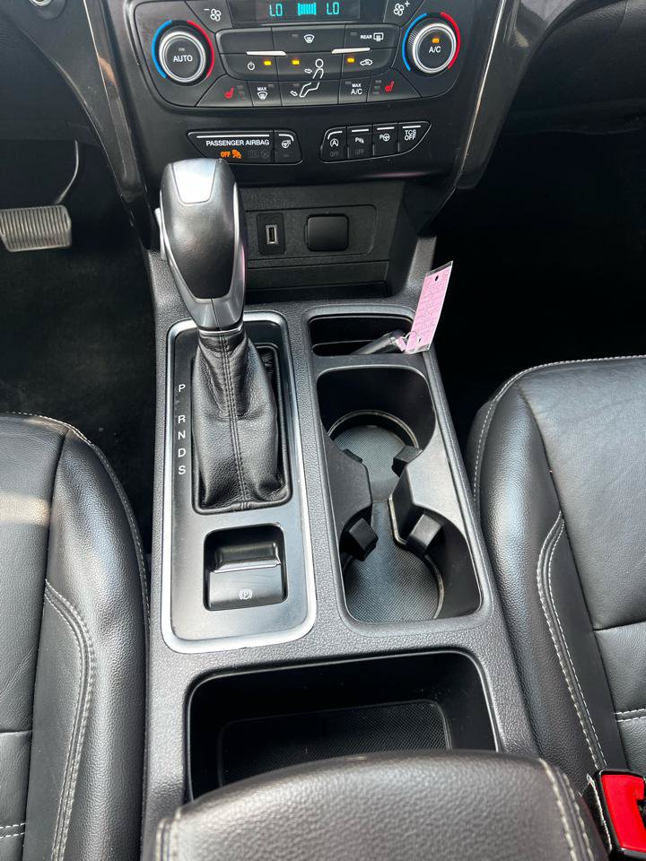 Used 2019 Ford Escape Titanium AWD/4WD image 12