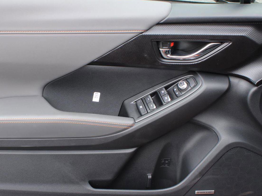 New 2025 Subaru Crosstrek 2.5i Limited w/ Popular Package #4A image 15