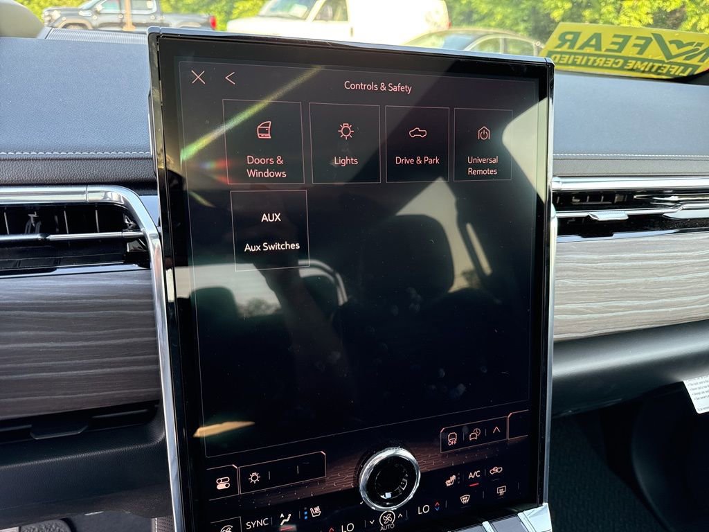 New 2025 GMC Sierra EV Denali image 37