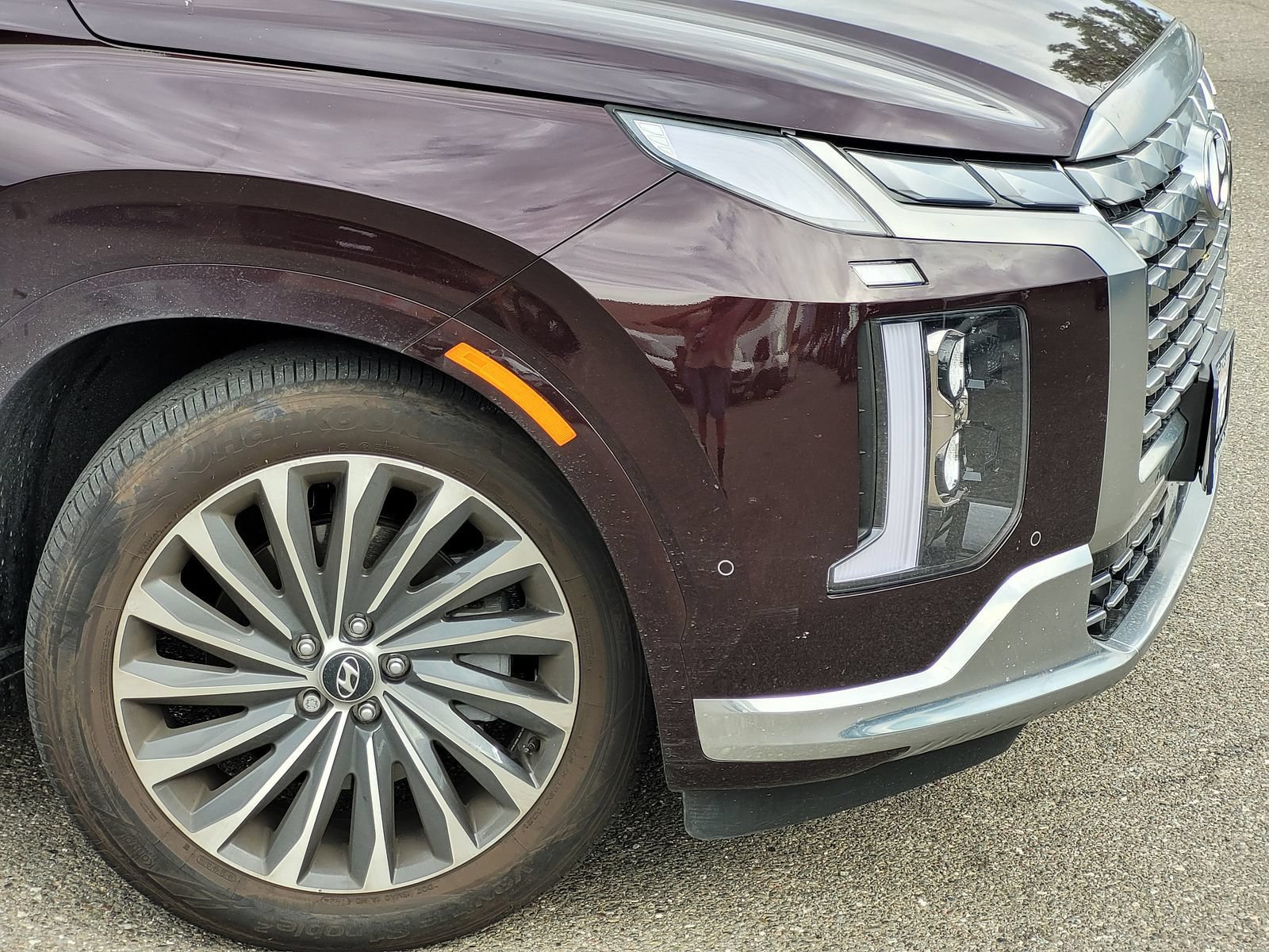 Used 2025 Hyundai Palisade Calligraphy AWD/4WD image 3