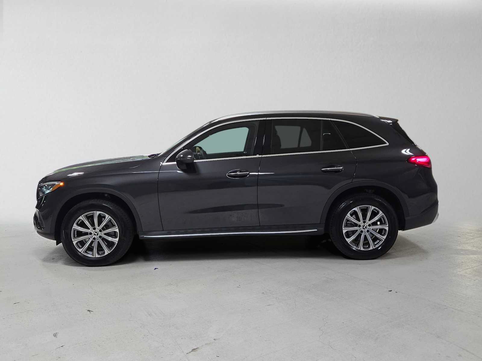 Certified 2026 Mercedes-Benz GLC 300 4MATIC image 6