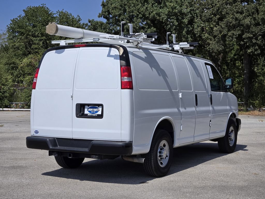 Used 2021 Chevrolet Express 2500 w/ Driver Convenience Package RWD image 7