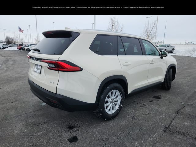 Used 2024 Toyota Grand Highlander XLE image 9