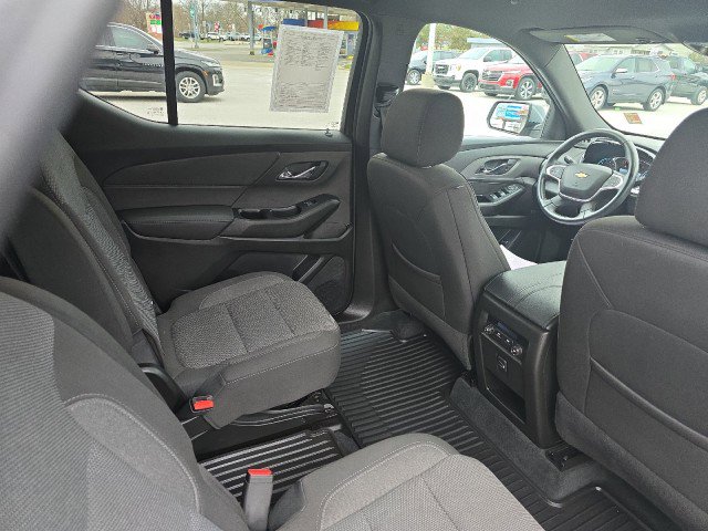 Used 2023 Chevrolet Traverse LT image 43