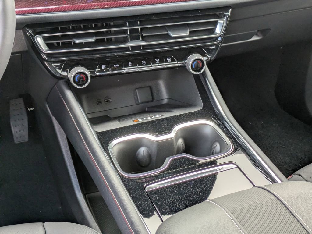 New 2026 Chevrolet Traverse RS FWD image 21
