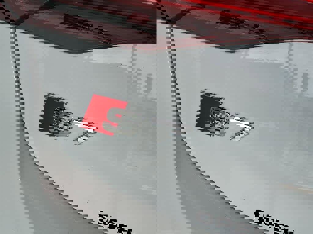 Used 2023 Audi S7 Prestige w/ Prestige Package image 18