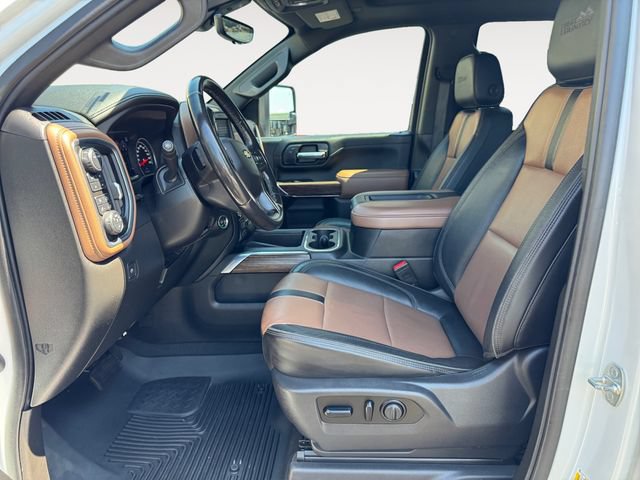Used 2021 Chevrolet Silverado 3500 High Country AWD/4WD image 11