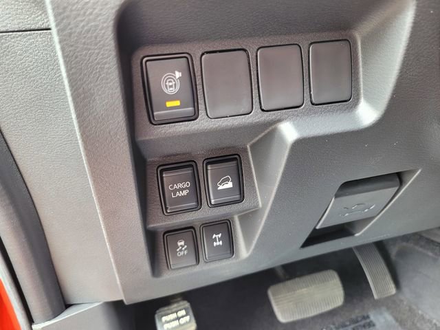 Certified 2025 Nissan Frontier PRO-4X w/ Interior Protection Package image 19