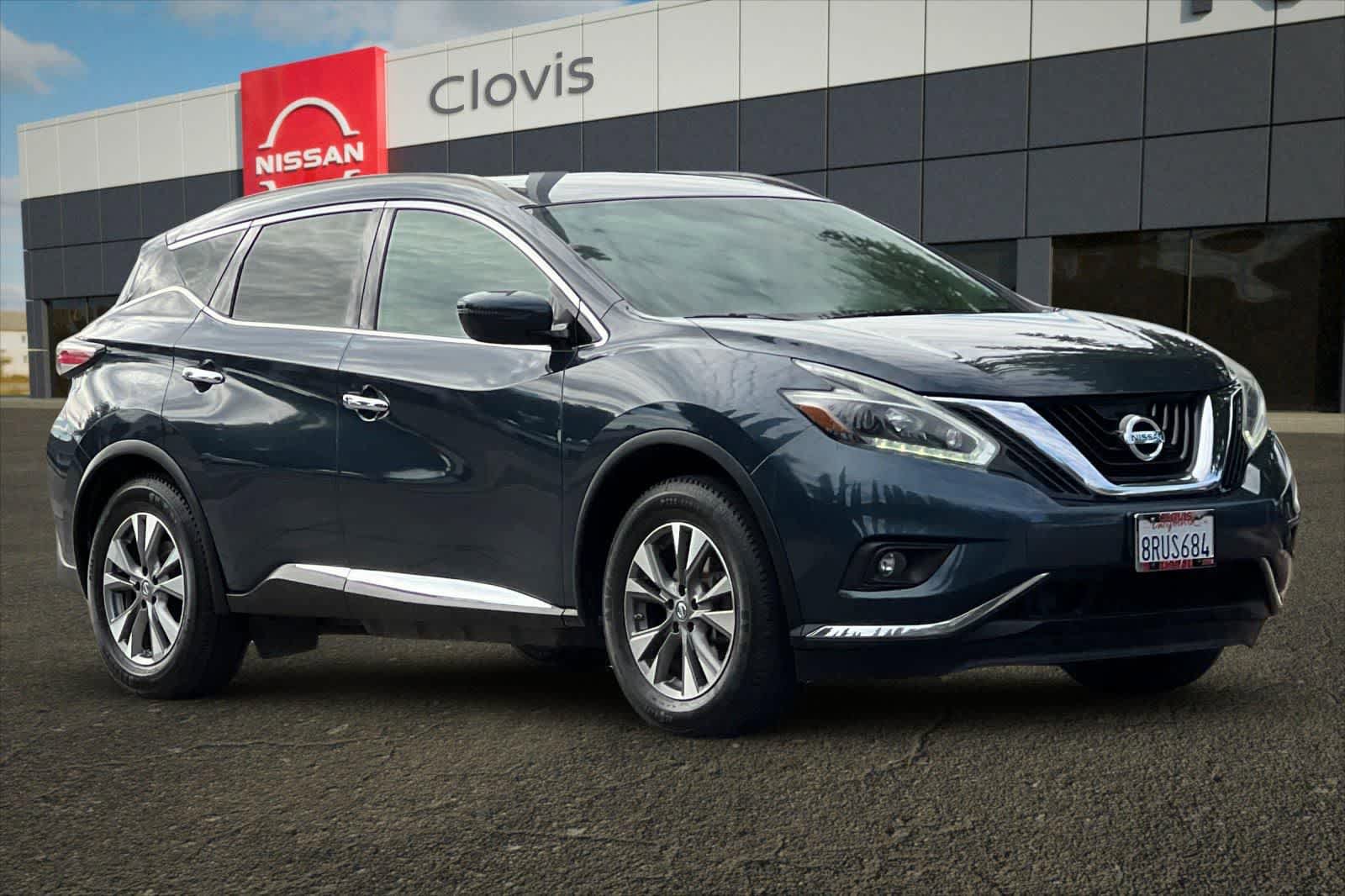 Used 2018 Nissan Murano SV AWD/4WD image 10