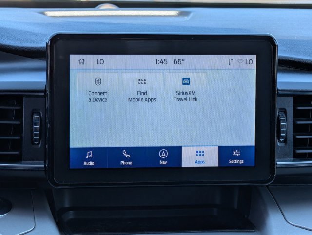 Used 2022 Ford Explorer XLT w/ Equipment Group 202A RWD image 14