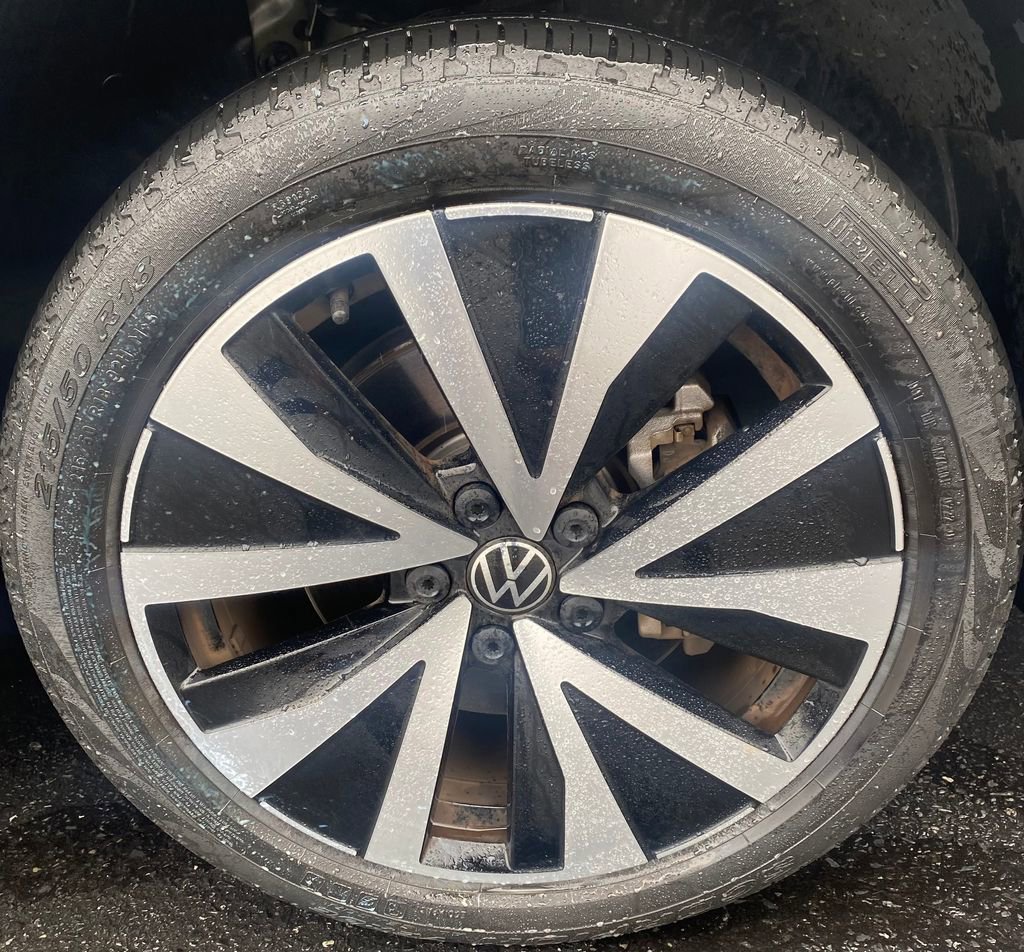 Used 2022 Volkswagen Taos SE image 22