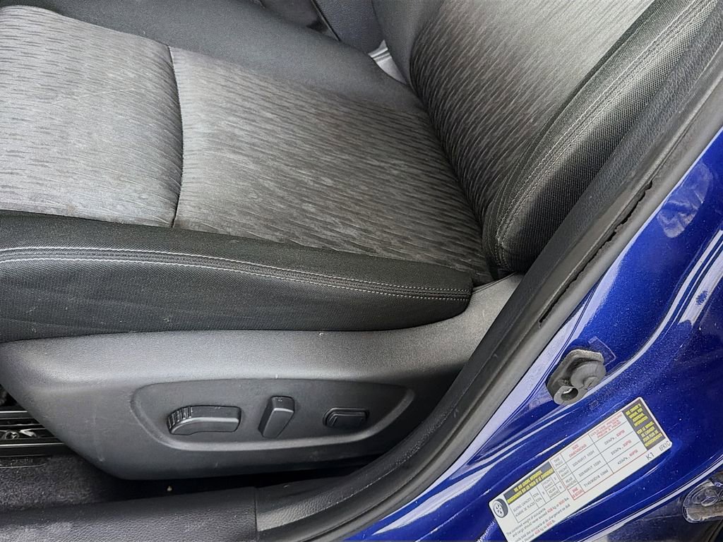 Used 2020 Nissan Rogue SV image 21