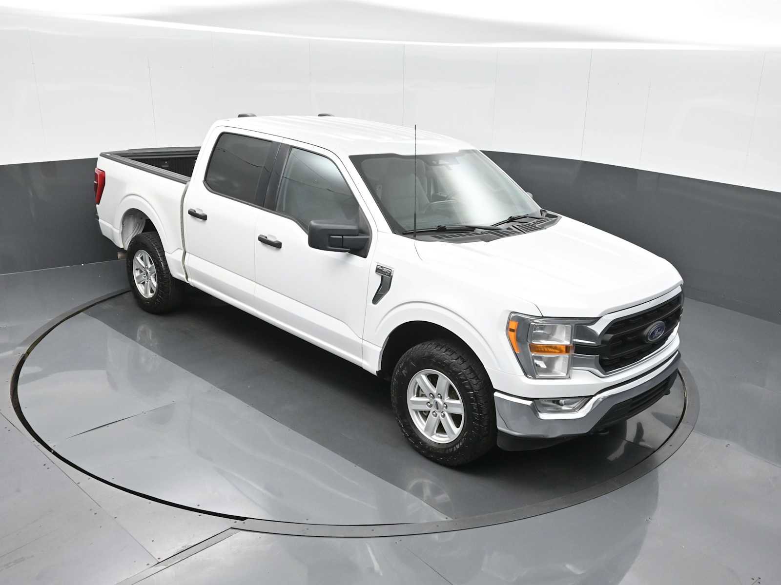 Used 2022 Ford F150 XLT w/ Equipment Group 301A Mid image 15