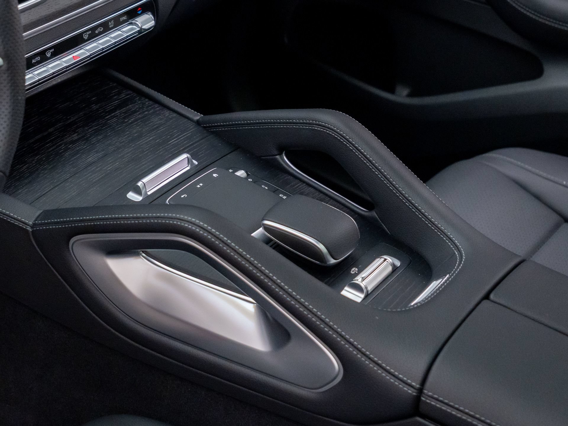 New 2026 Mercedes-Benz GLS 450 4MATIC image 12