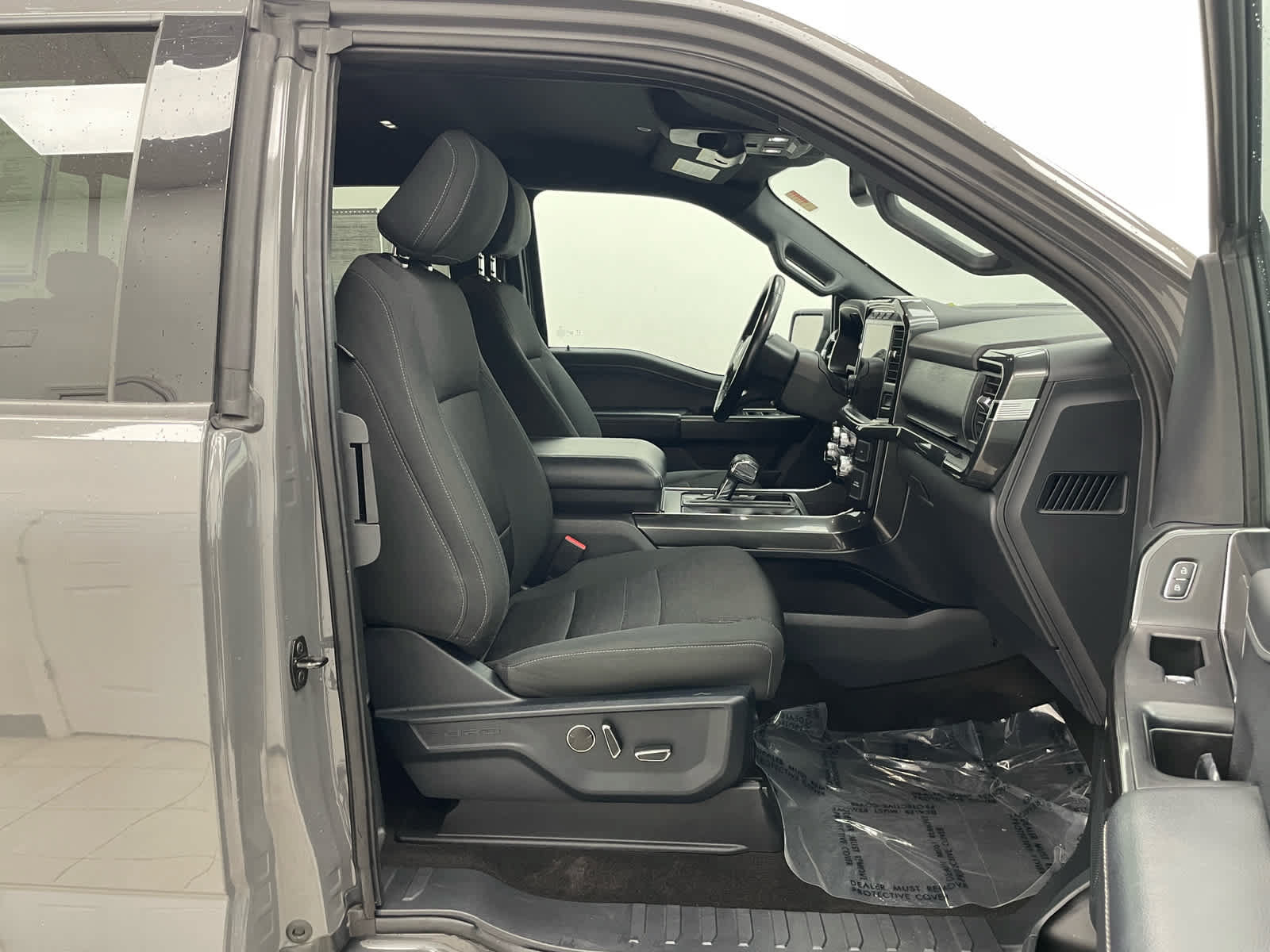 Used 2021 Ford F150 XLT w/ Equipment Group 302A High AWD/4WD image 16