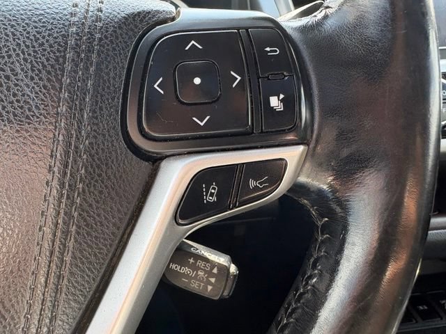 Used 2018 Toyota Highlander Limited AWD/4WD image 27