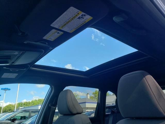 New 2026 Subaru Forester Touring AWD/4WD image 15