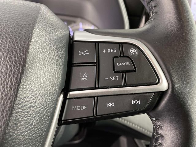 Used 2023 Toyota Highlander LE image 18