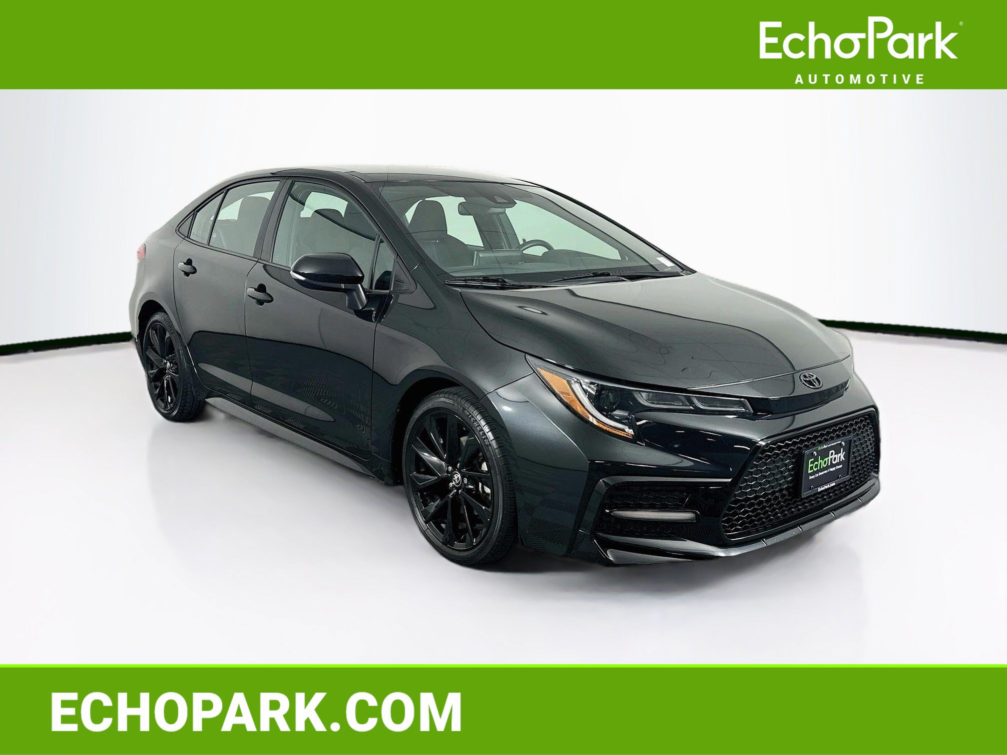 Used 2021 Toyota Corolla SE w/ Carpet Mat Package (TMS) FWD image 1