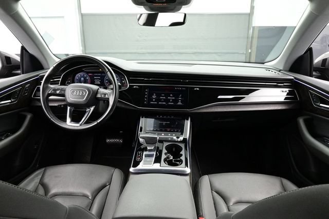 Used 2019 Audi Q8 Premium Plus w/ Premium Plus AWD/4WD image 19